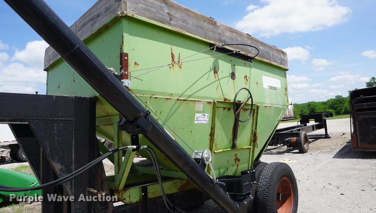 image for item DB6042 Parker 2000 gravity wagon