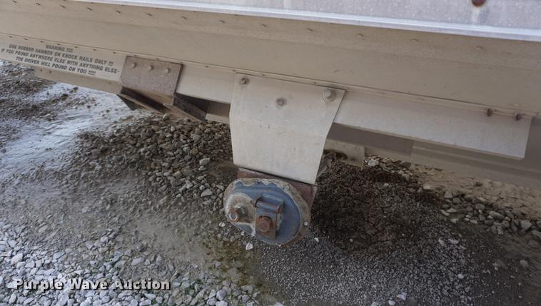 image for item DB6043 1990 Timpte double hopper bottom grain trailer