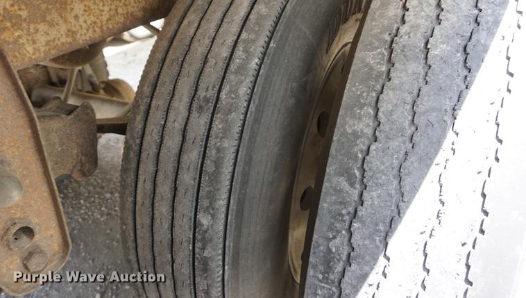 image for item DB6043 1990 Timpte double hopper bottom grain trailer