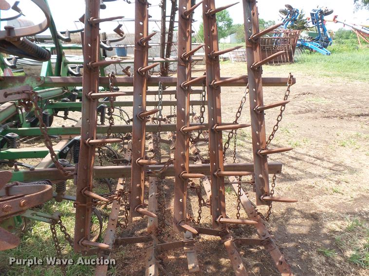 image for item DB6053 John Deere 960 field cultivator