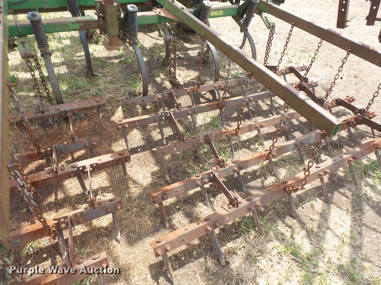 image for item DB6053 John Deere 960 field cultivator