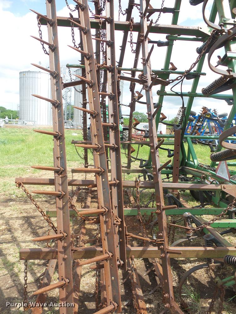 image for item DB6053 John Deere 960 field cultivator