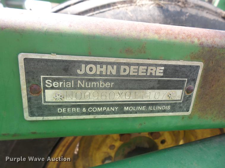 image for item DB6053 John Deere 960 field cultivator