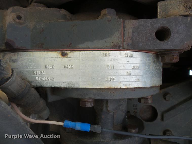 image for item DB6054 1980 Versatile 875 4WD tractor