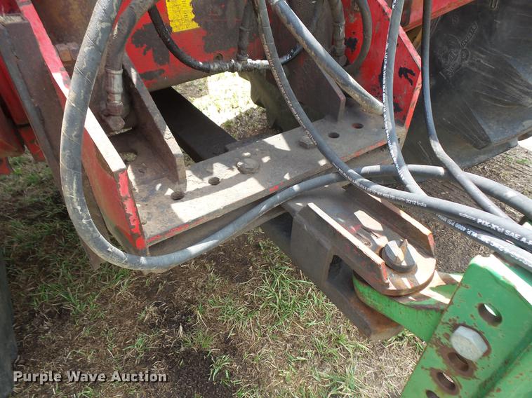 image for item DB6054 1980 Versatile 875 4WD tractor