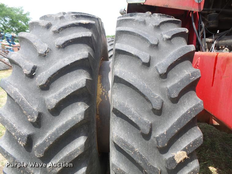 image for item DB6054 1980 Versatile 875 4WD tractor