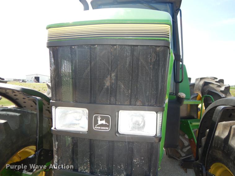 image for item DB8474 1995 John Deere 7800 MFWD tractor