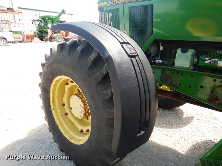 image for item DB8474 1995 John Deere 7800 MFWD tractor