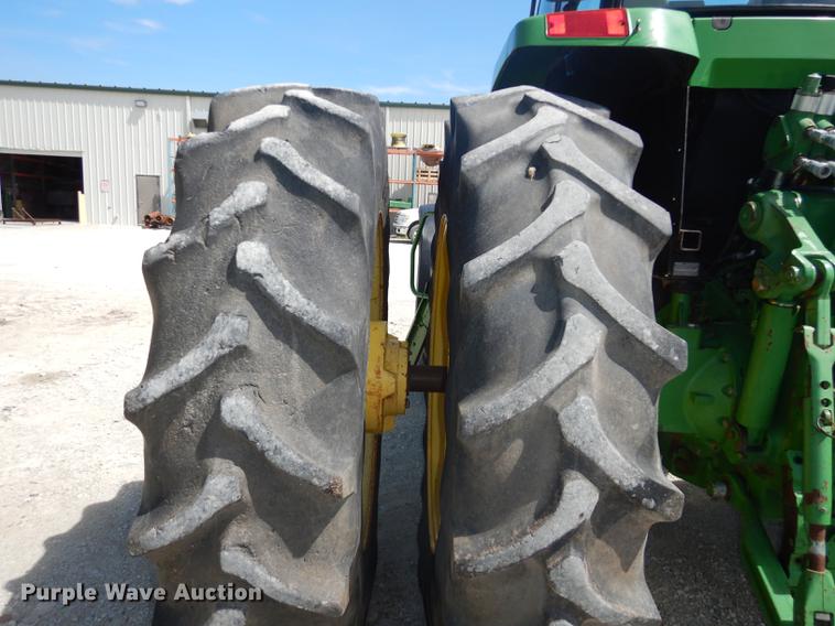 image for item DB8474 1995 John Deere 7800 MFWD tractor