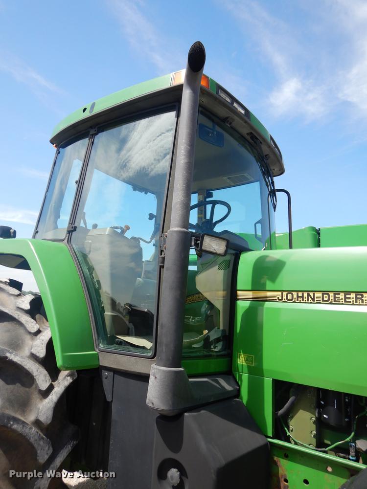 image for item DB8474 1995 John Deere 7800 MFWD tractor