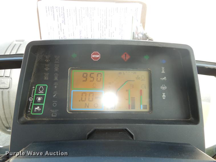 image for item DB8474 1995 John Deere 7800 MFWD tractor