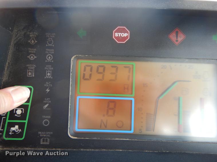 image for item DB8474 1995 John Deere 7800 MFWD tractor