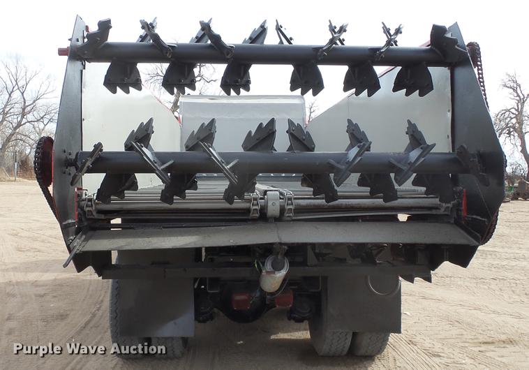 image for item DC0640 1980 Peterbilt 353S23 manure spreader truck