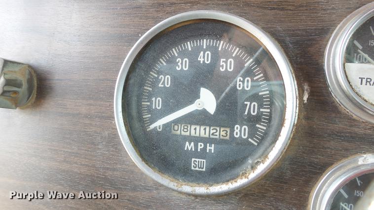 image for item DC0640 1980 Peterbilt 353S23 manure spreader truck