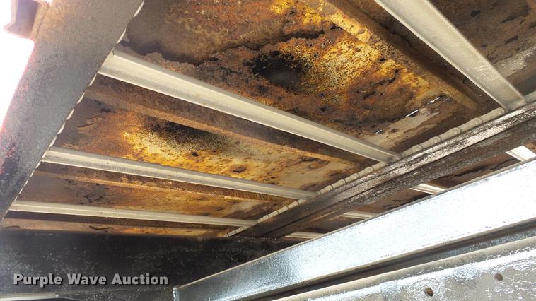 image for item DC0640 1980 Peterbilt 353S23 manure spreader truck