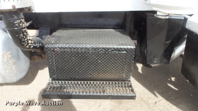 image for item DC0640 1980 Peterbilt 353S23 manure spreader truck