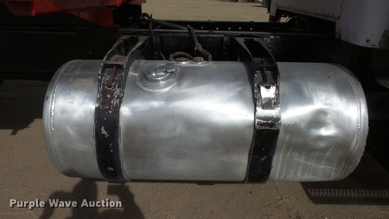 image for item DC0640 1980 Peterbilt 353S23 manure spreader truck