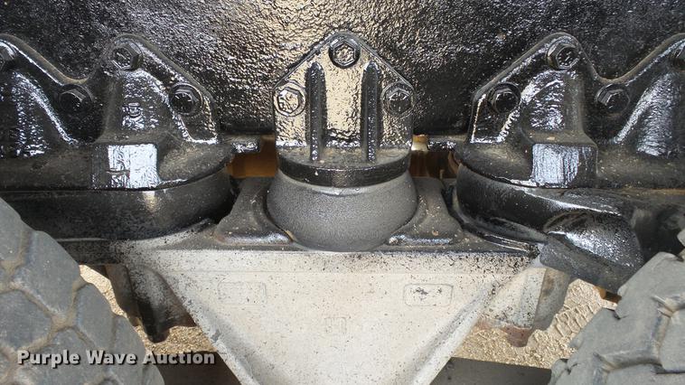 image for item DC0640 1980 Peterbilt 353S23 manure spreader truck