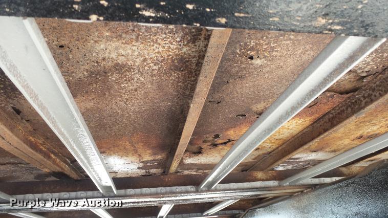 image for item DC0640 1980 Peterbilt 353S23 manure spreader truck