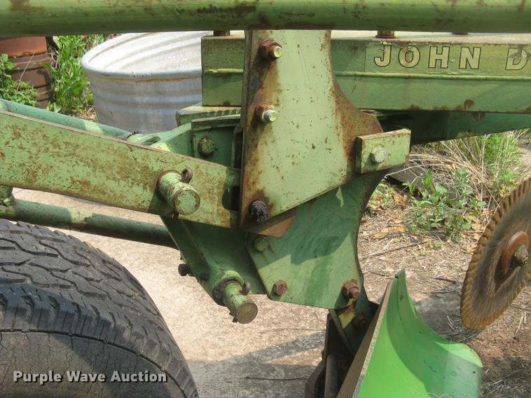image for item DC2251 John Deere 5X16 five bottom plow