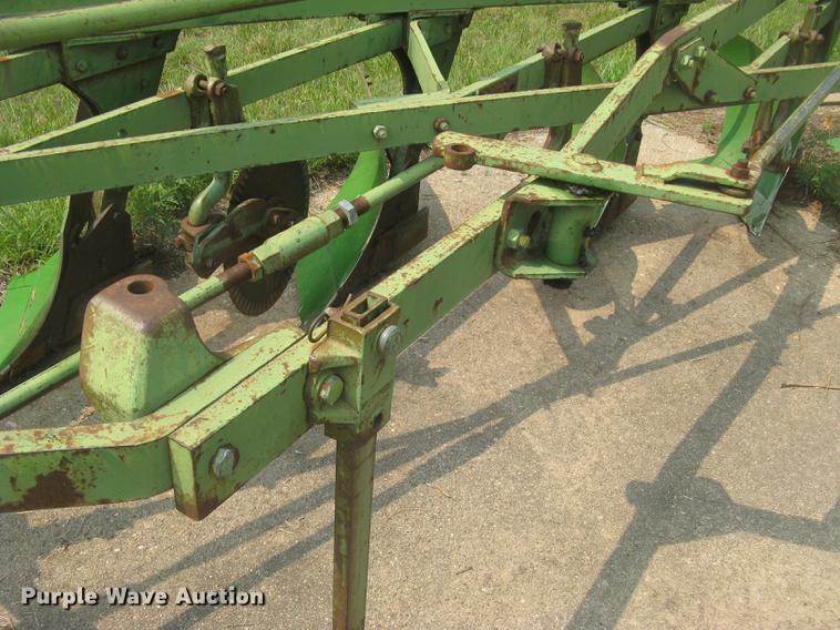 image for item DC2251 John Deere 5X16 five bottom plow