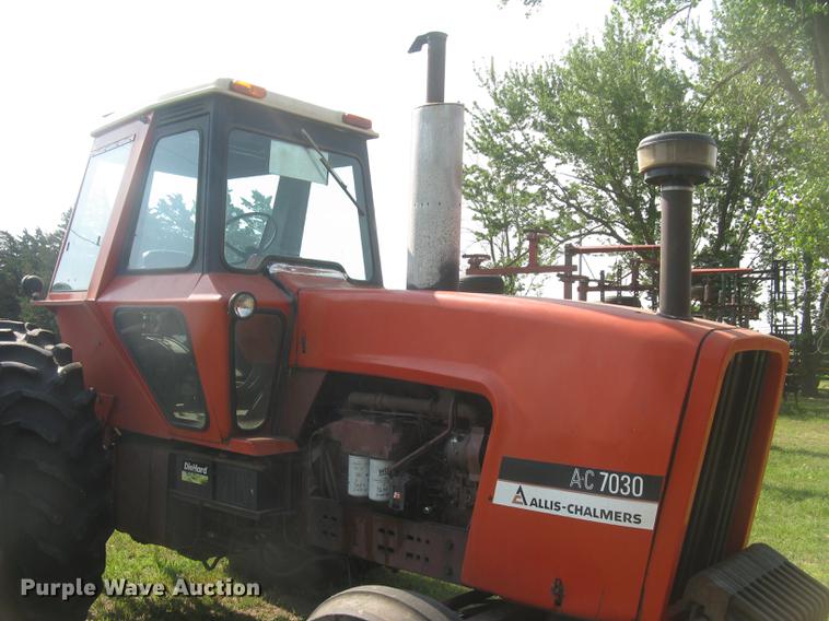 image for item DC2255 1973 Allis Chalmers 7030 tractor