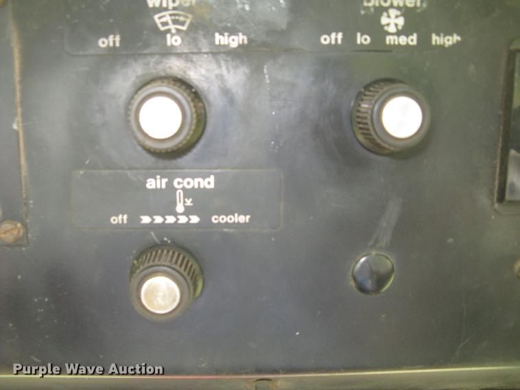 image for item DC2255 1973 Allis Chalmers 7030 tractor