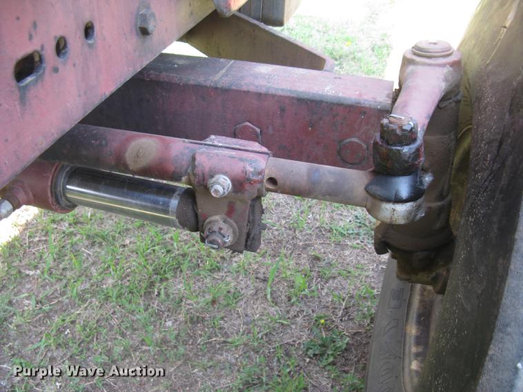 image for item DC2255 1973 Allis Chalmers 7030 tractor