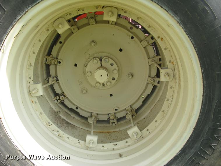 image for item DC2255 1973 Allis Chalmers 7030 tractor