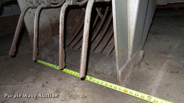 image for item DC2644 2010 Kongskilde SB5200S rock picker