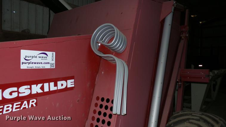 image for item DC2644 2010 Kongskilde SB5200S rock picker