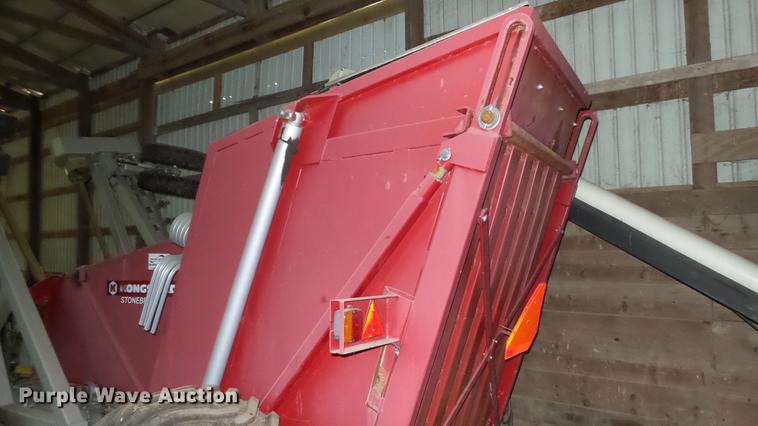 image for item DC2644 2010 Kongskilde SB5200S rock picker