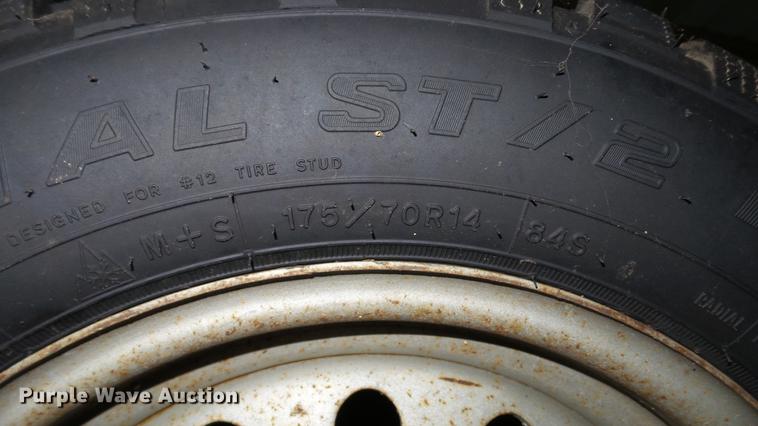 image for item DC2644 2010 Kongskilde SB5200S rock picker