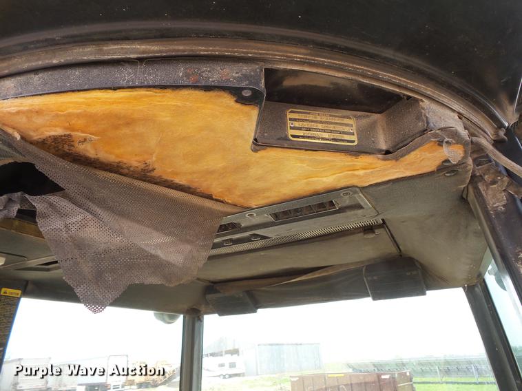 image for item DC4723 1977 John Deere 4430 tractor