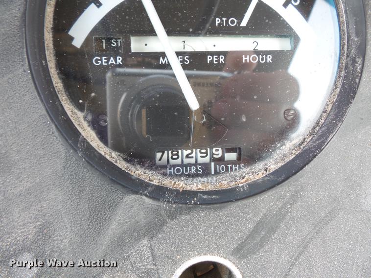 image for item DC4723 1977 John Deere 4430 tractor