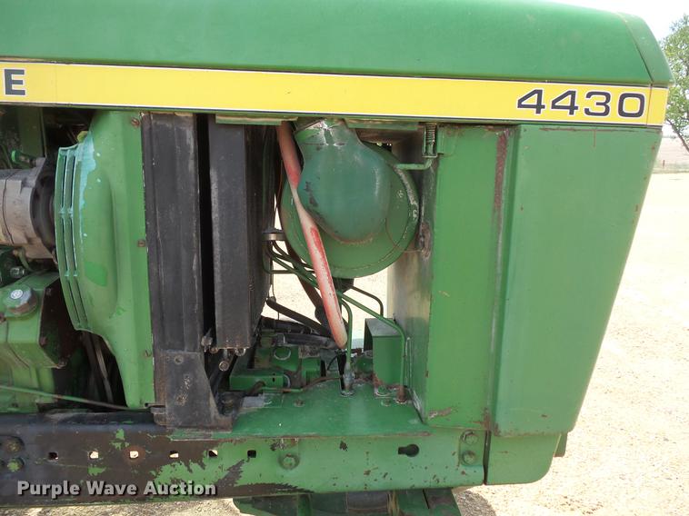 image for item DC4723 1977 John Deere 4430 tractor