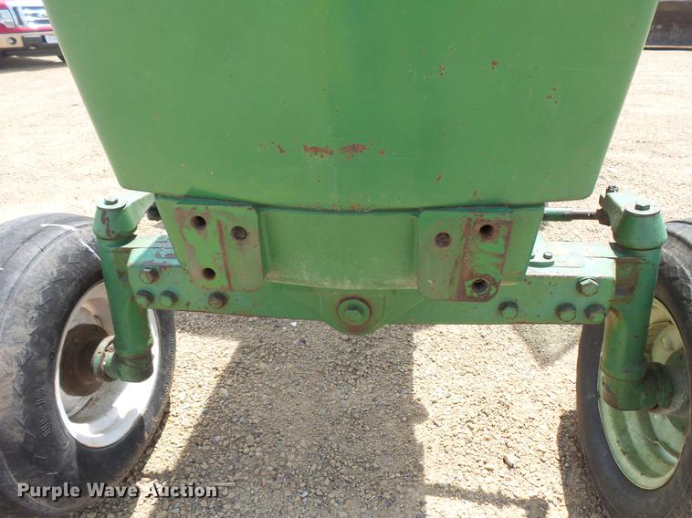image for item DC4723 1977 John Deere 4430 tractor