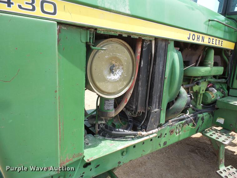image for item DC4723 1977 John Deere 4430 tractor