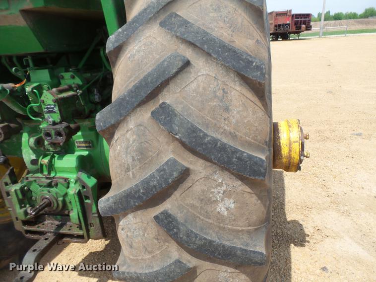 image for item DC4723 1977 John Deere 4430 tractor