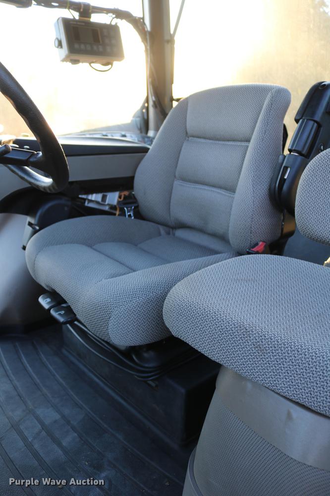 image for item DC7547 2013 Case IH Magnum 190 MFWD tractor