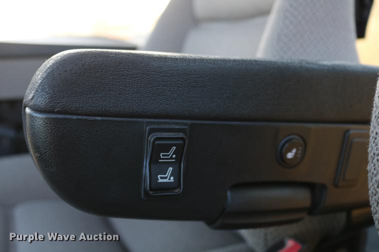 image for item DC7547 2013 Case IH Magnum 190 MFWD tractor