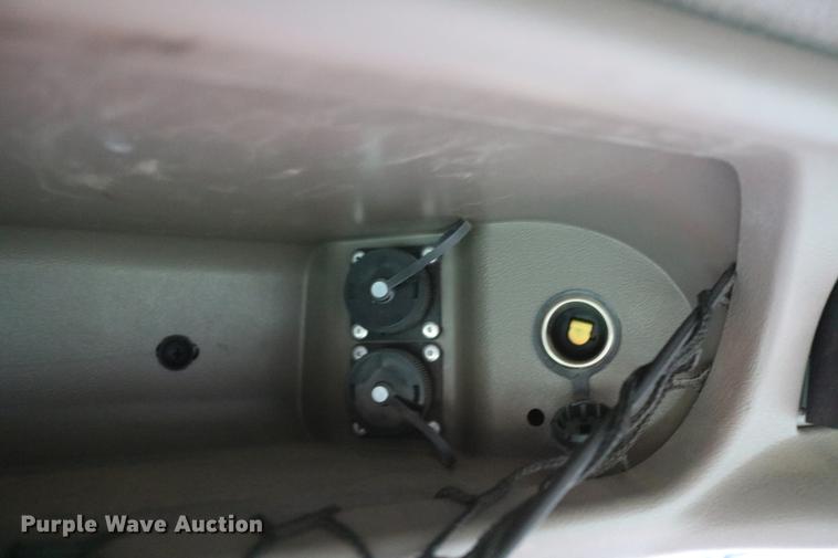 image for item DC7547 2013 Case IH Magnum 190 MFWD tractor