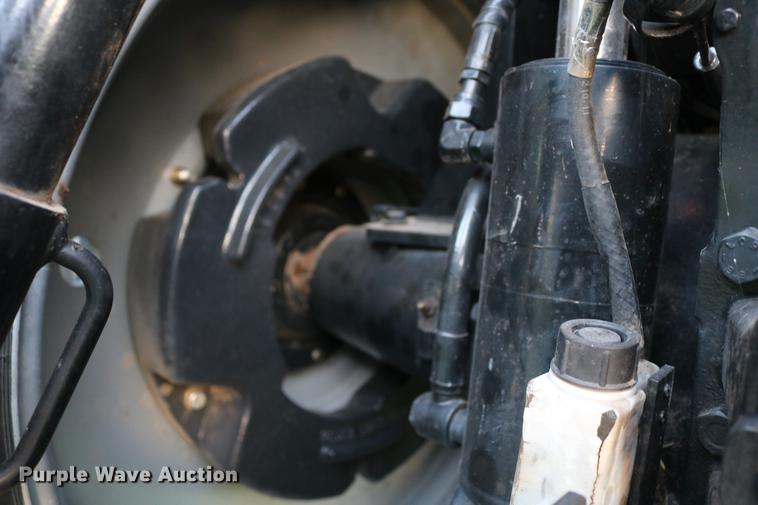 image for item DC7547 2013 Case IH Magnum 190 MFWD tractor