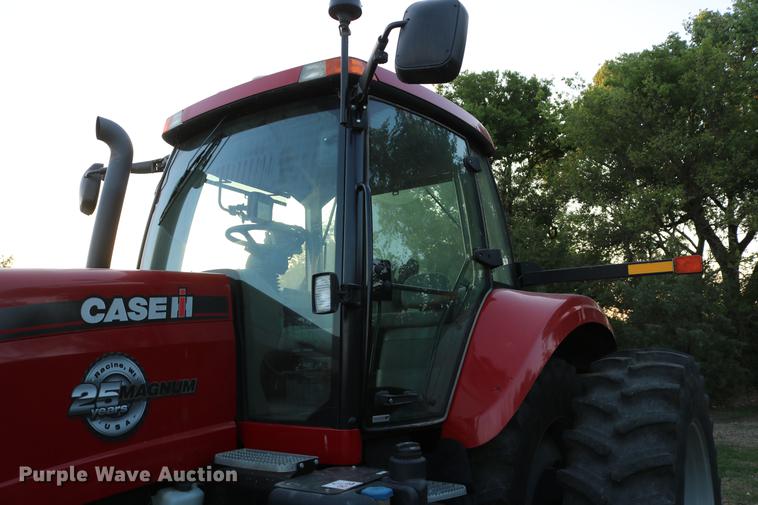 image for item DC7547 2013 Case IH Magnum 190 MFWD tractor