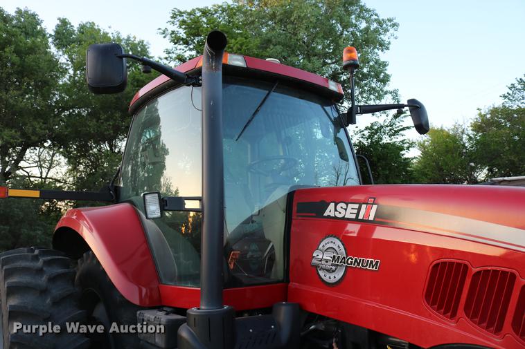 image for item DC7547 2013 Case IH Magnum 190 MFWD tractor
