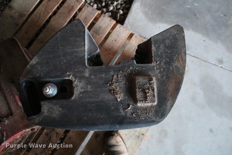 image for item DC7547 2013 Case IH Magnum 190 MFWD tractor