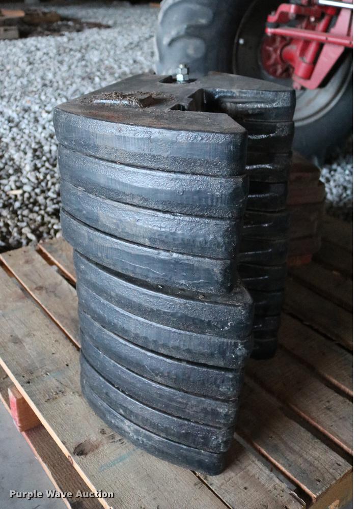 image for item DC7547 2013 Case IH Magnum 190 MFWD tractor