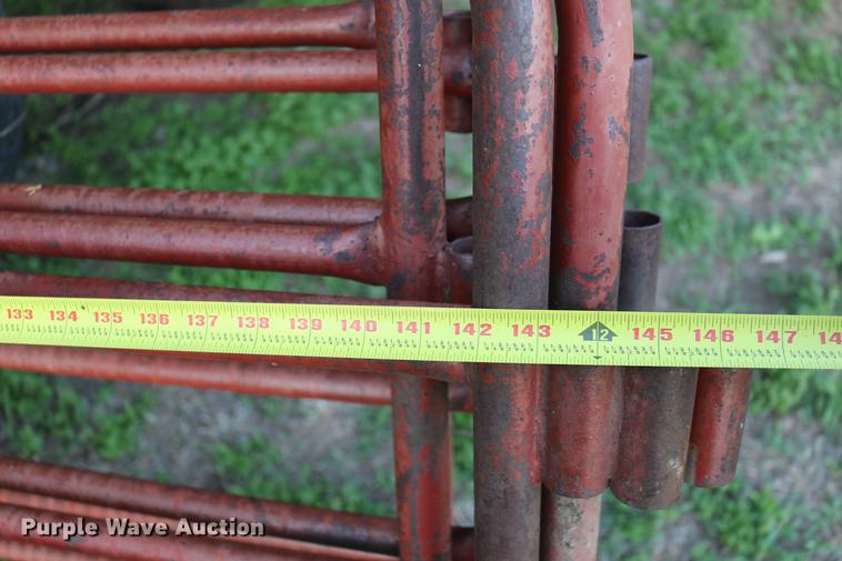 image for item DC7548 (11) livestock panels