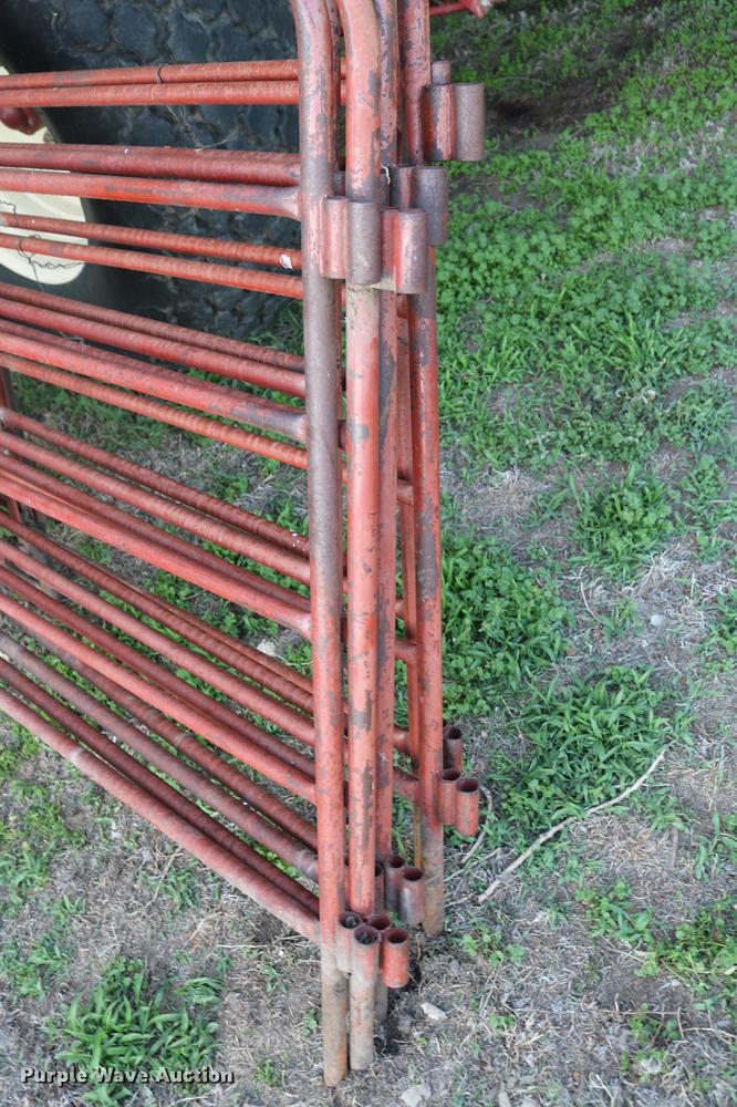 image for item DC7548 (11) livestock panels