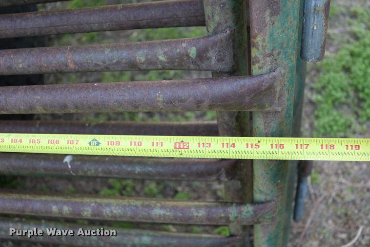 image for item DC7548 (11) livestock panels